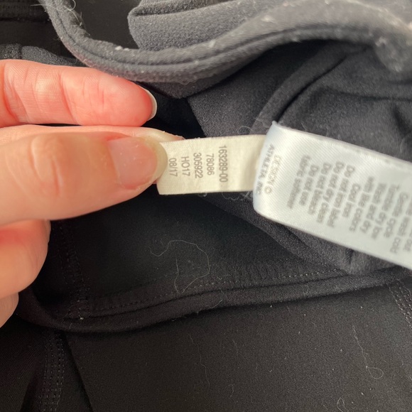 Athleta Leggings with Pockets - Picture 6 of 6